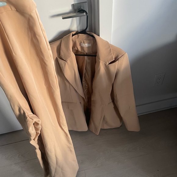 Meshki blazer & pant set - Picture 2 of 4